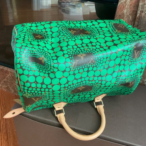 LOUIS VUITTON Limited Edition Yayoi Kusama Speedy 30 in green monogram dots !! - Picture 7 of 15
